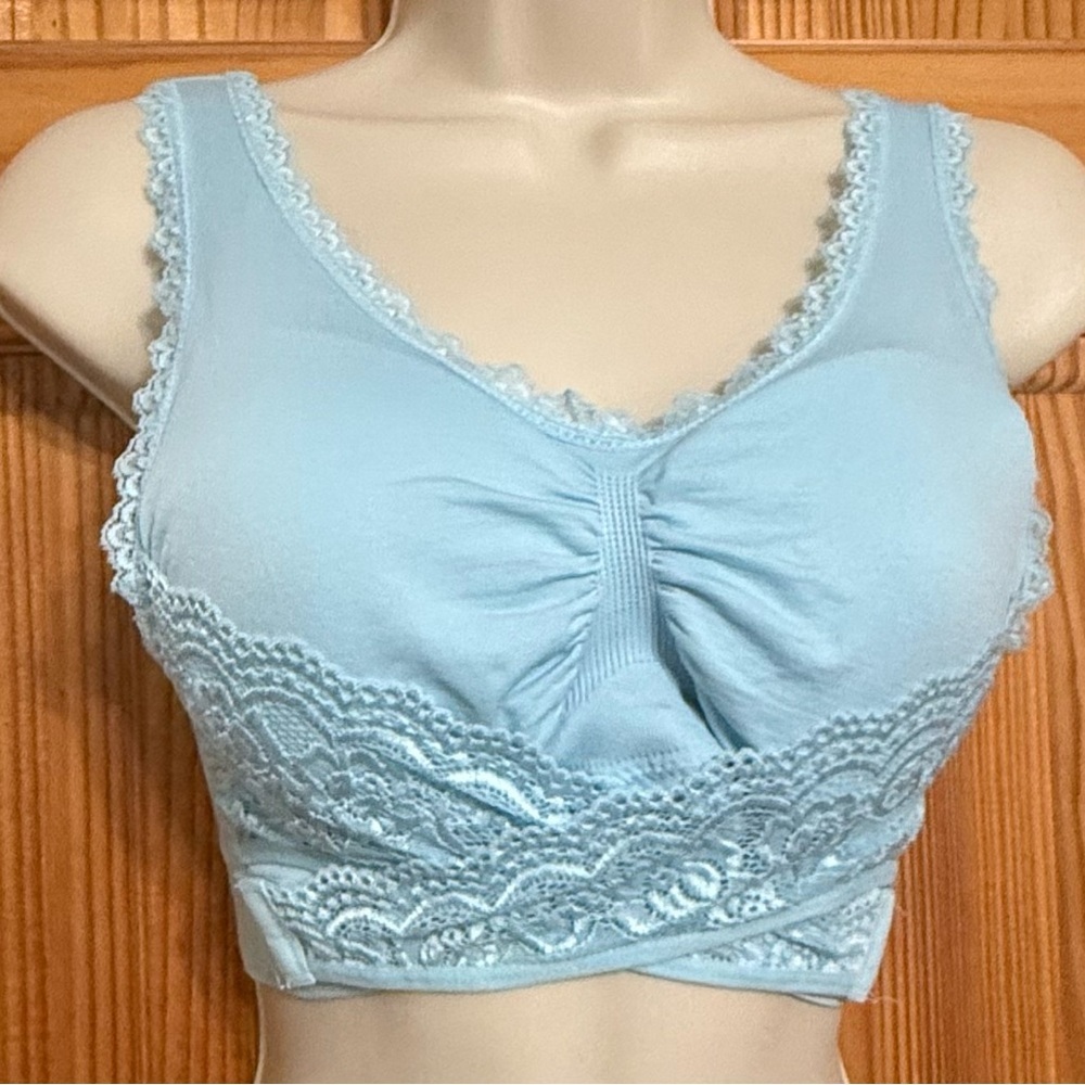 Bright Baby Blue Stretch Lace Wrap Around Bra – Size Medium Like new!